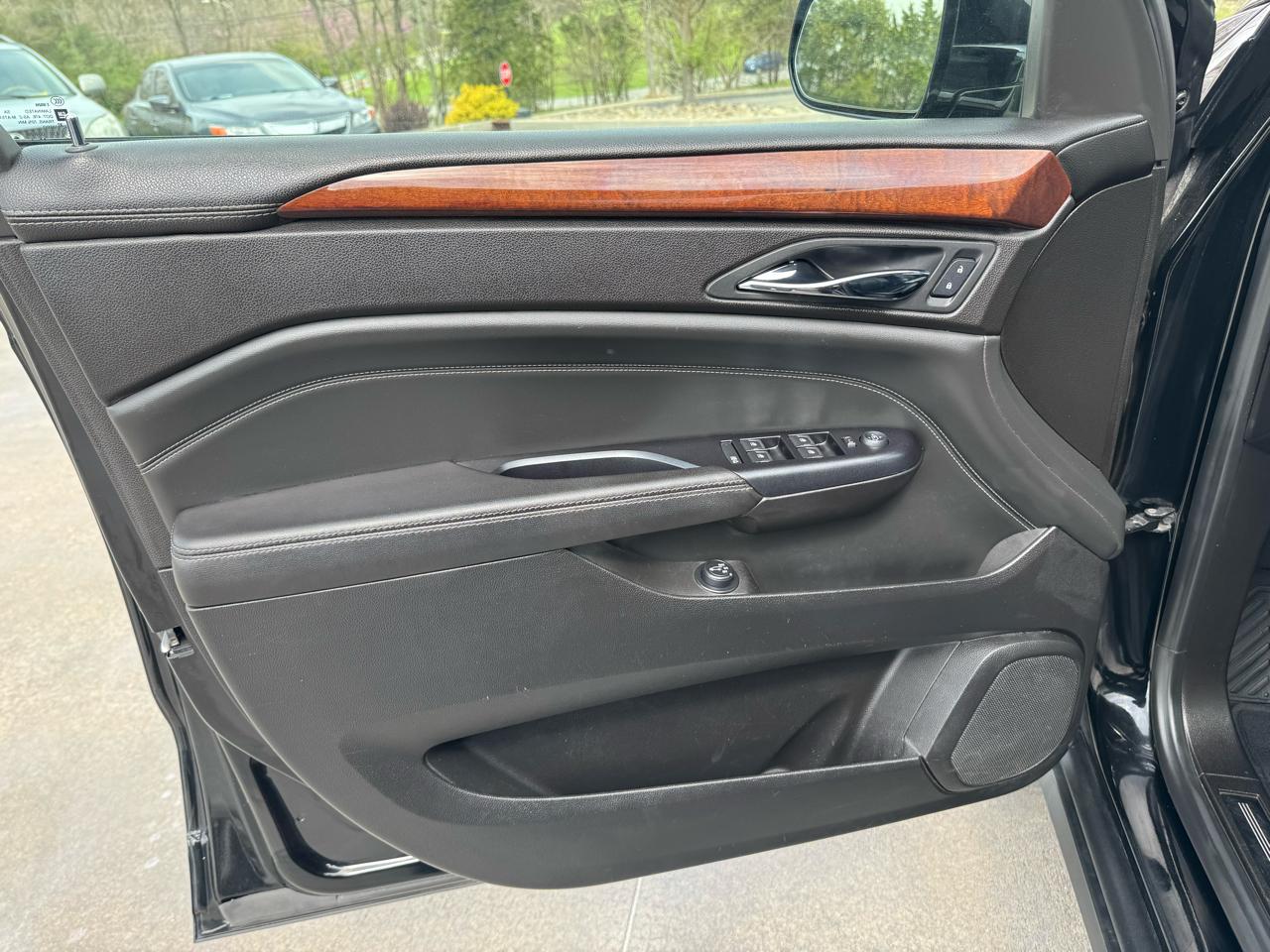 Cadillac SRX Performance Collection 2014