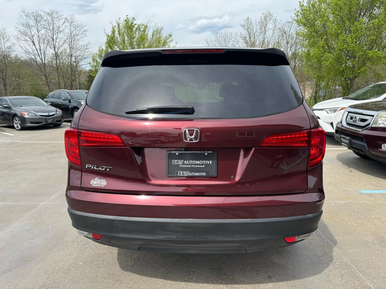Honda Pilot LX AT 2018