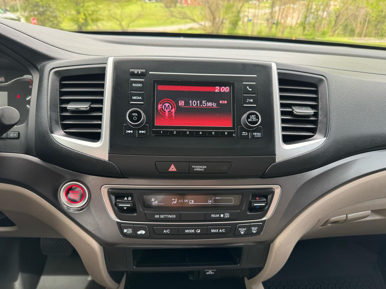 Honda Pilot LX AT 2018