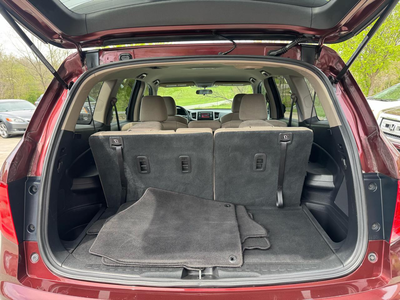 Honda Pilot LX AT 2018