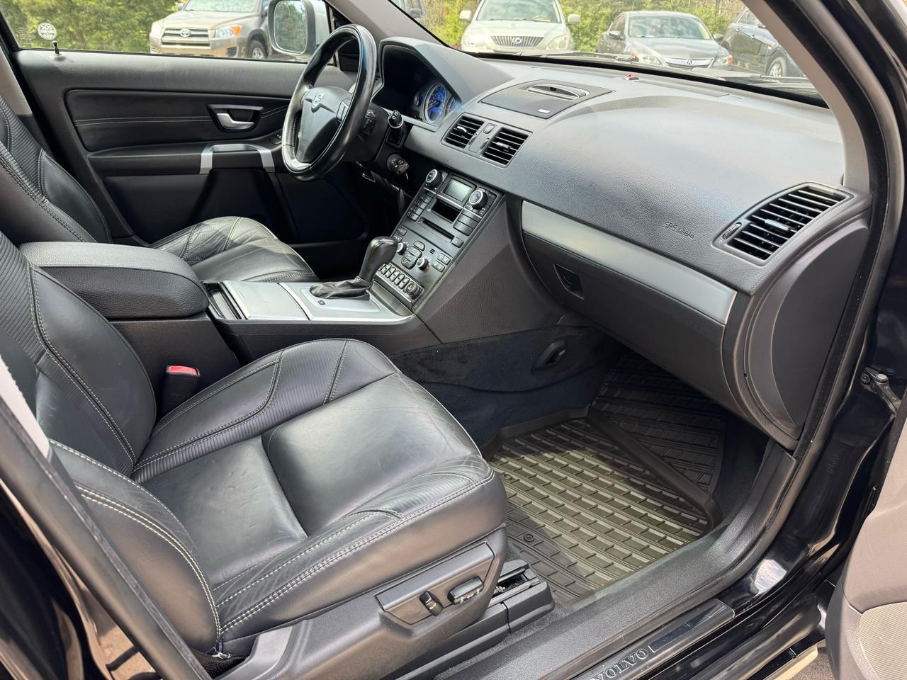 Volvo XC90 FWD 4dr R-Design 2014