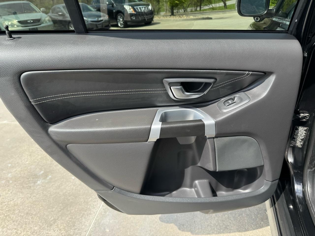 Volvo XC90 FWD 4dr R-Design 2014