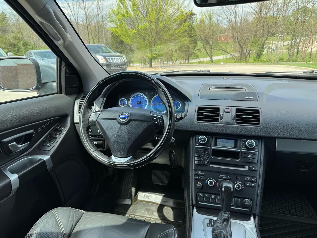 Volvo XC90 FWD 4dr R-Design 2014