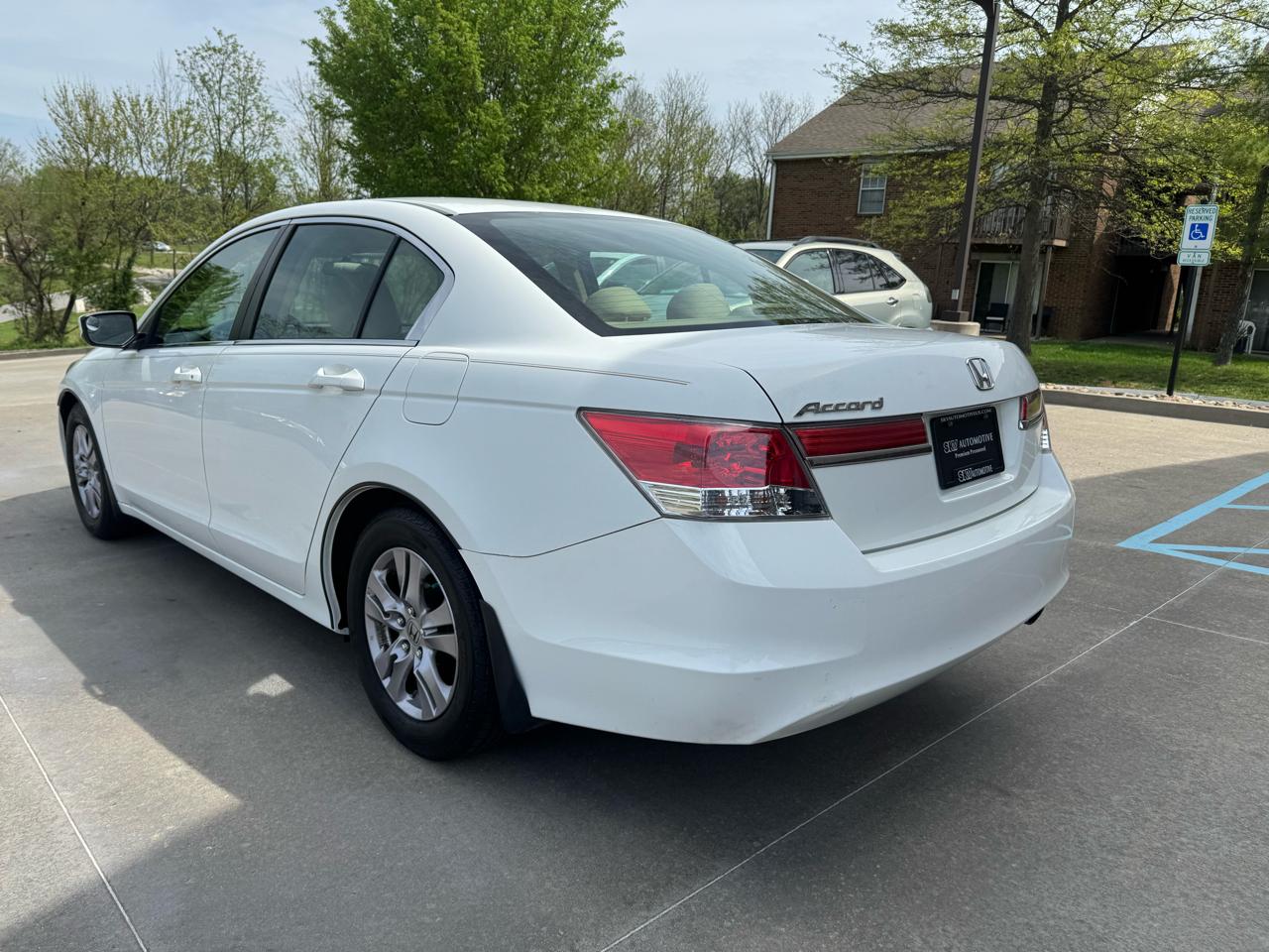 Honda Accord Sdn  2012