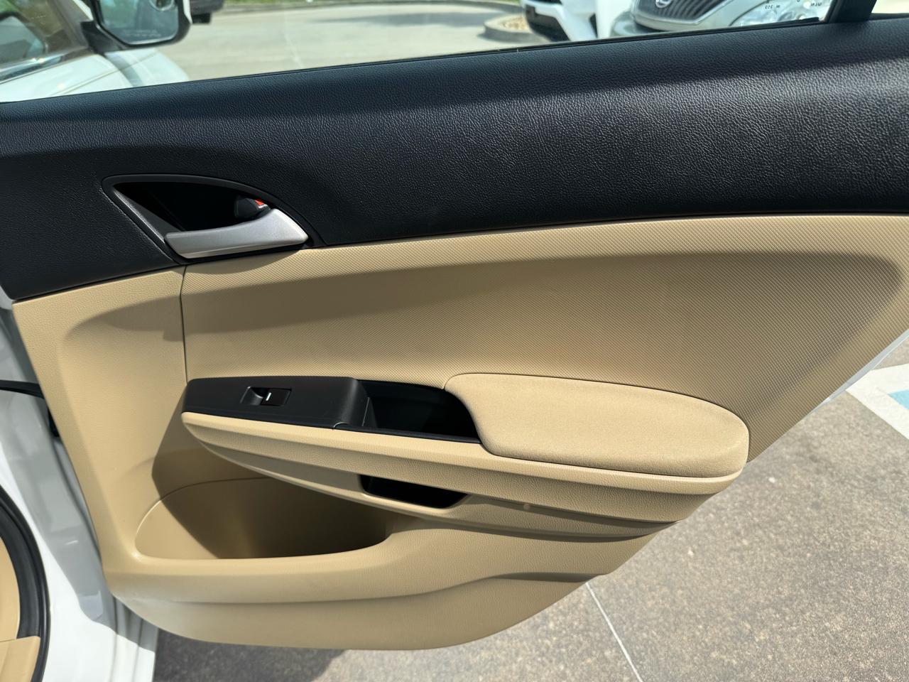 Honda Accord Sdn  2012