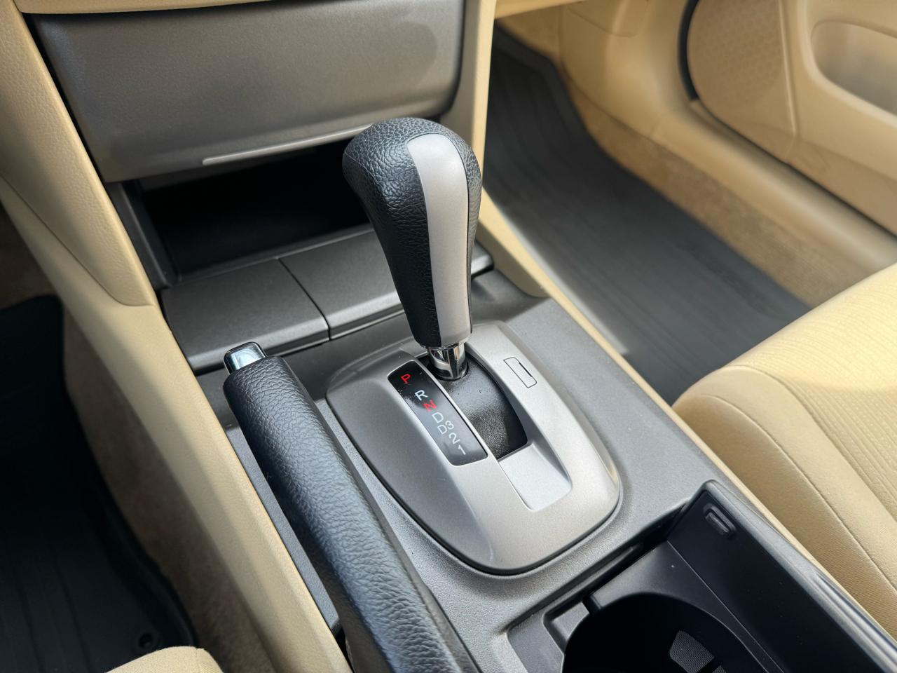 Honda Accord Sdn  2012