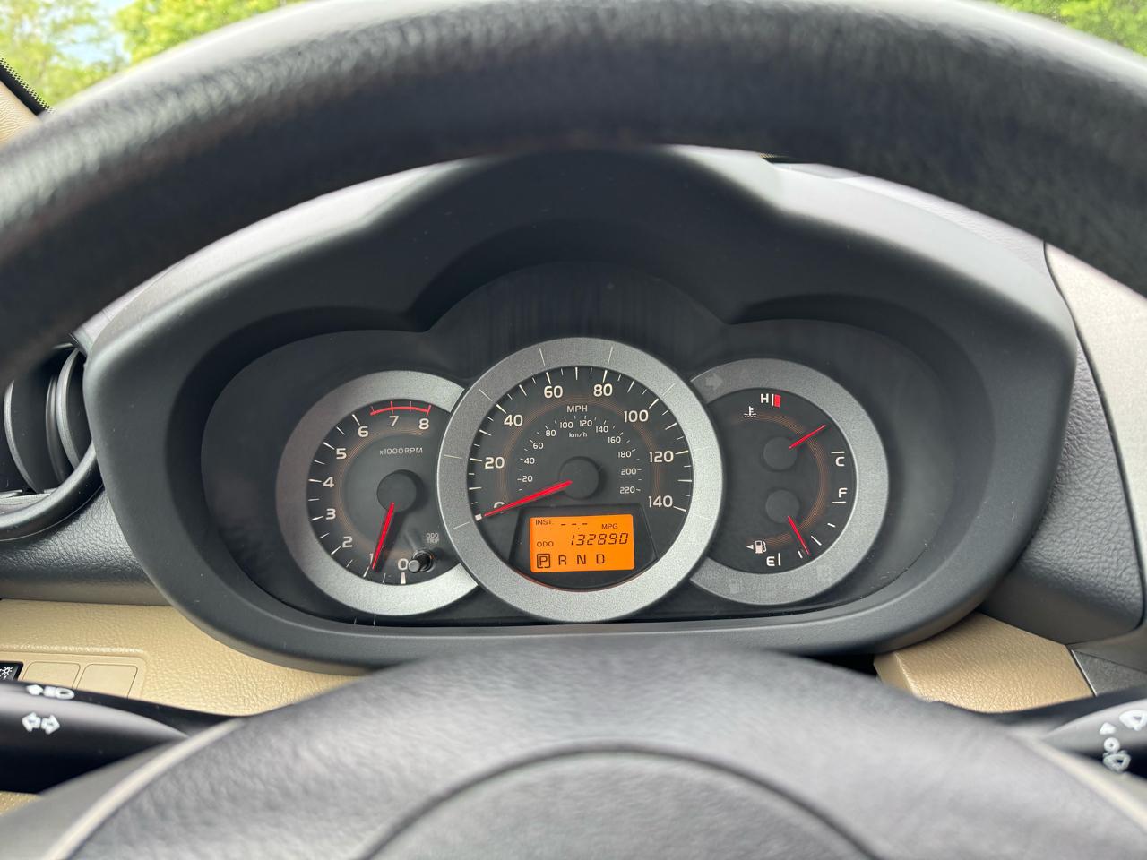 Toyota RAV4 4WD 4dr 4-cyl 4-Spd AT (Natl) 2011