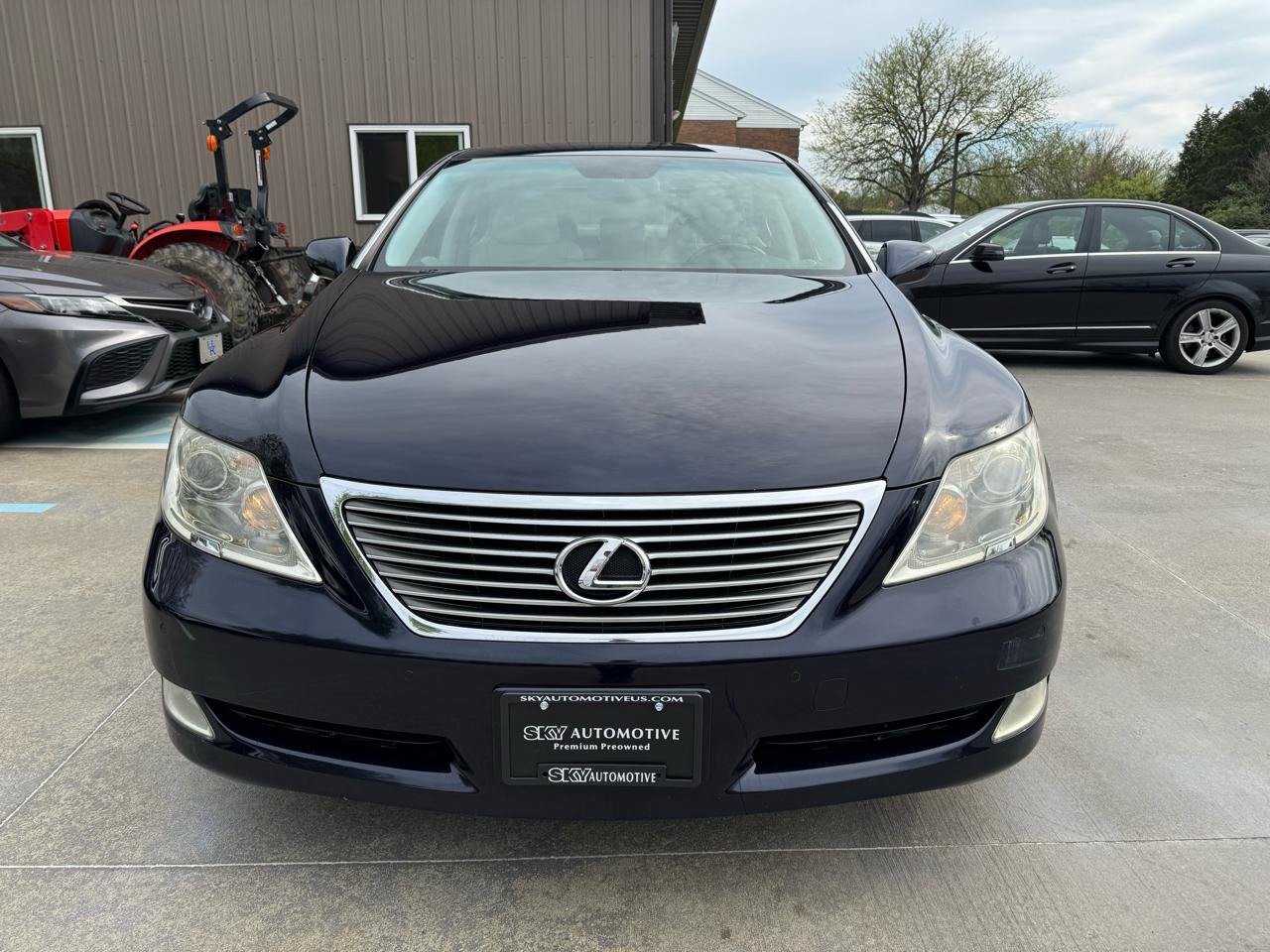 Lexus LS 460 4dr Sdn 2007