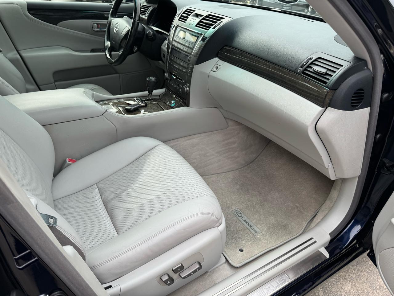 Lexus LS 460 4dr Sdn 2007