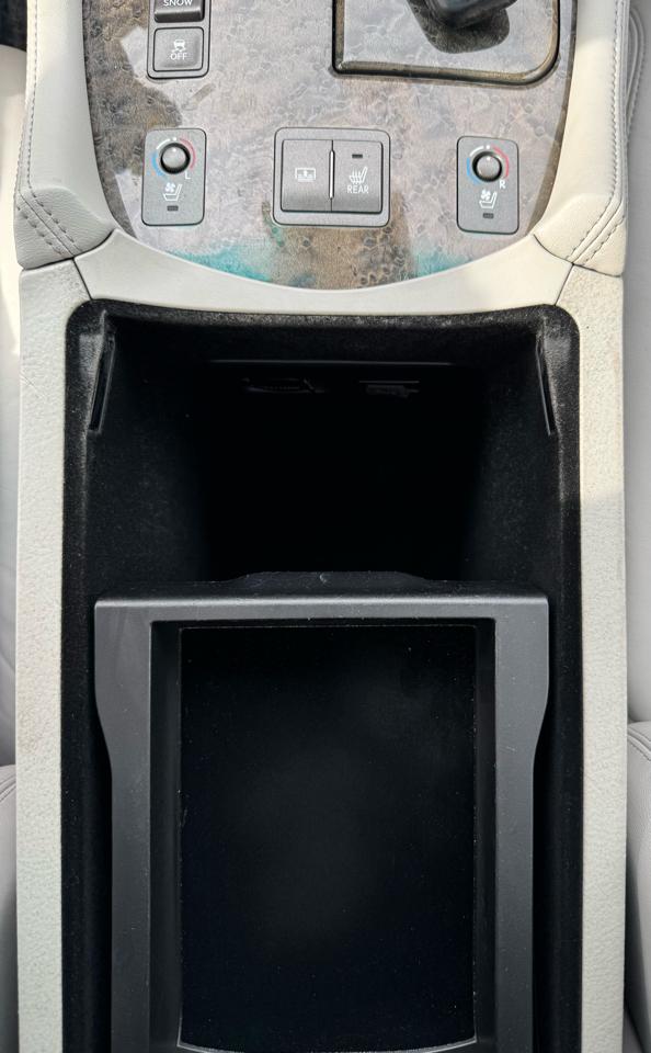 Lexus LS 460 4dr Sdn 2007