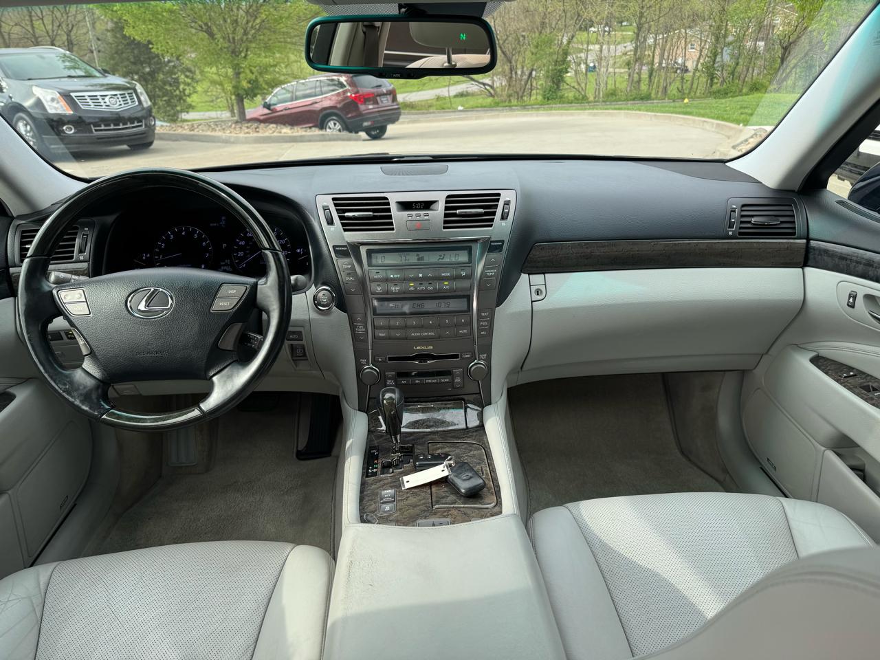 Lexus LS 460 4dr Sdn 2007