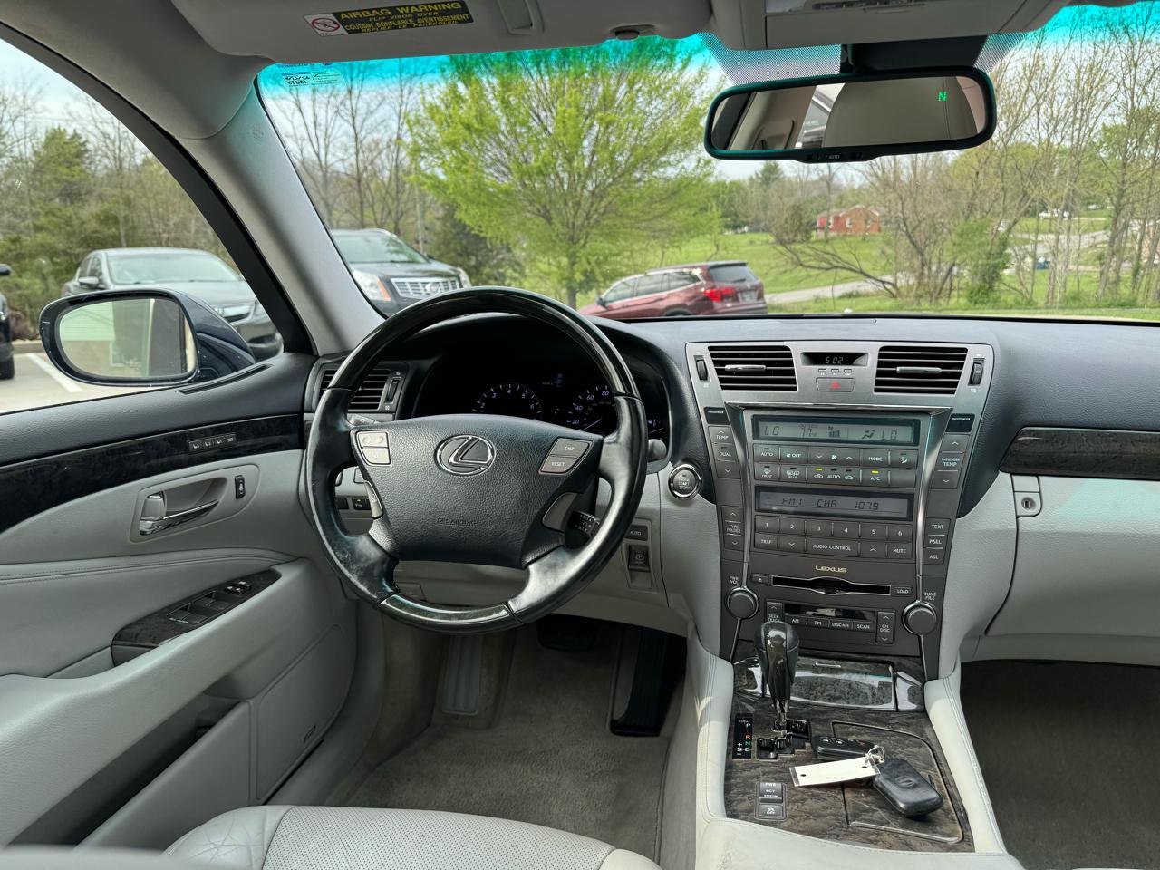 Lexus LS 460 4dr Sdn 2007