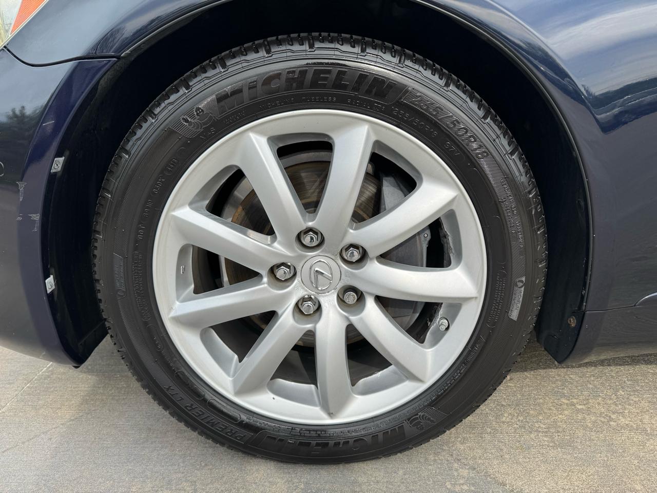 Lexus LS 460 4dr Sdn 2007