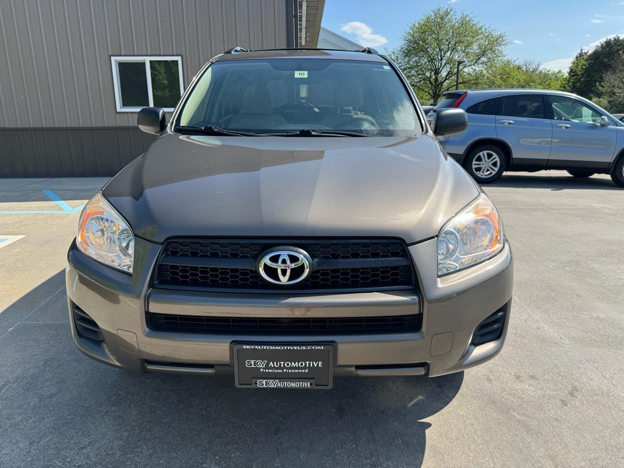 Toyota RAV4 4WD 4dr 4-cyl 4-Spd AT (Natl) 2010