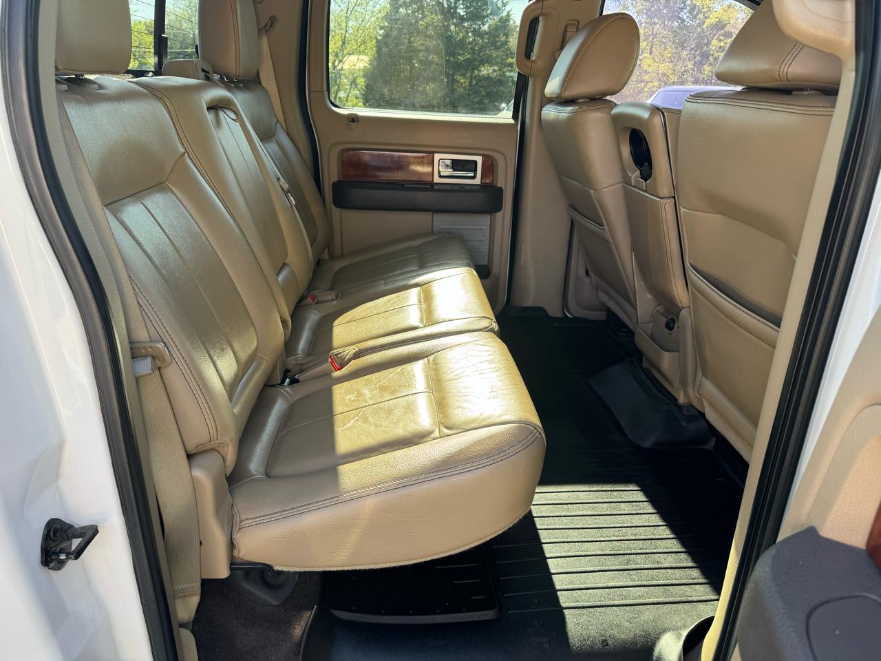 Ford F-150 4WD SuperCrew 145" XL 2010