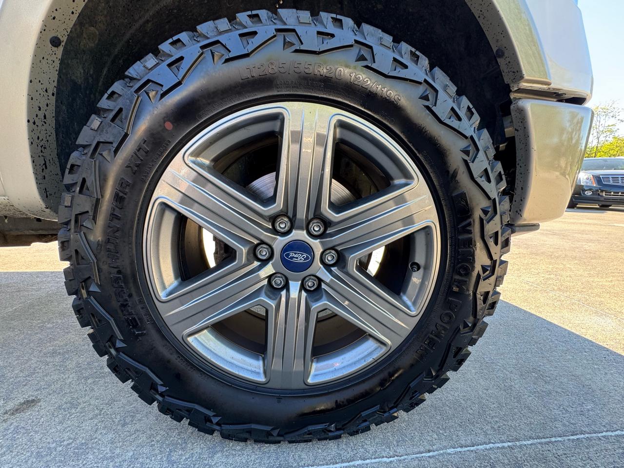 Ford F-150 4WD SuperCrew 145" XL 2010