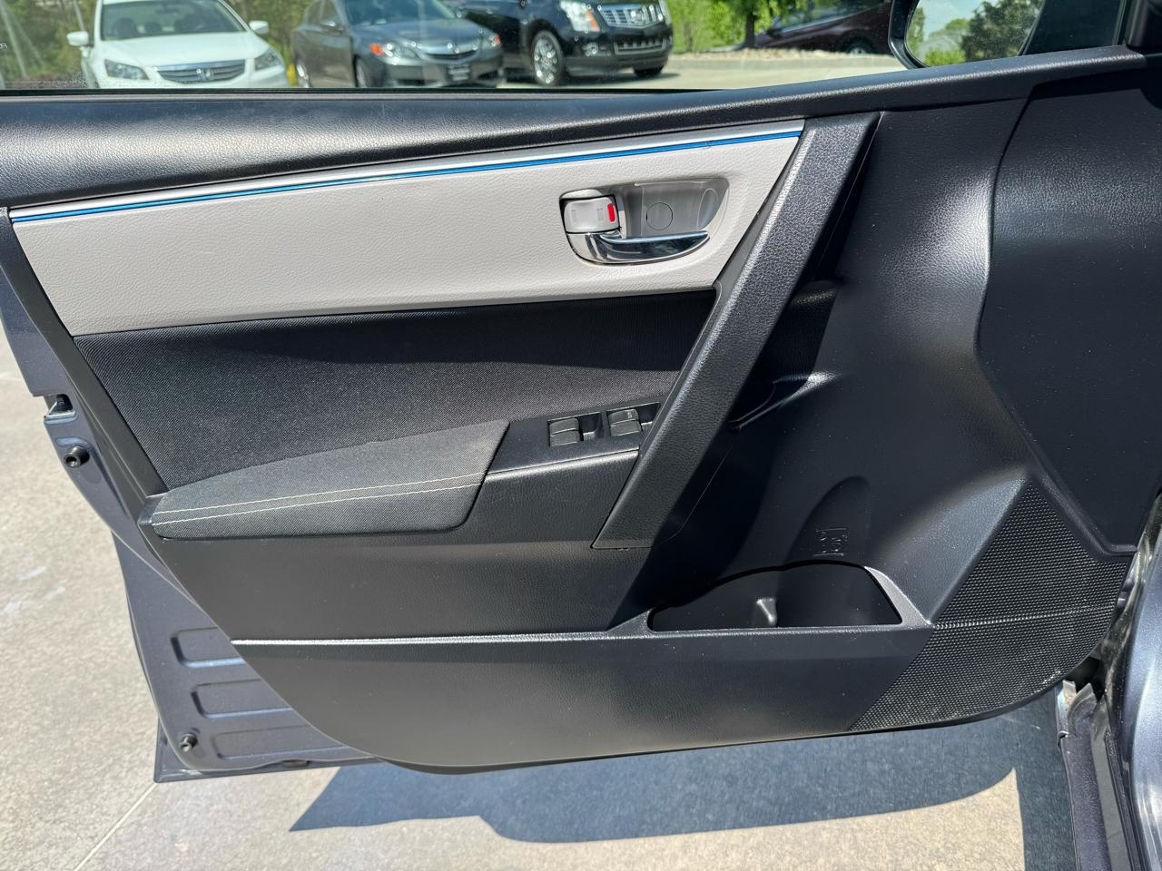 Toyota Corolla  2016