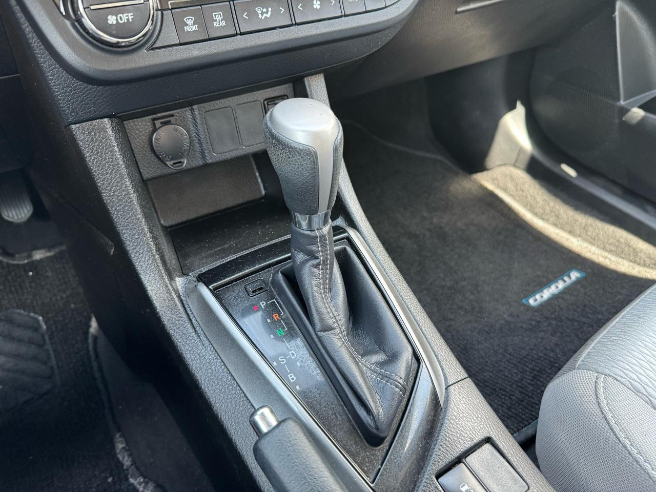 Toyota Corolla  2016