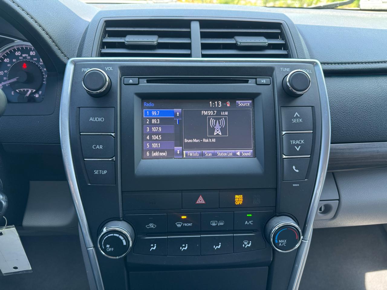 Toyota Camry 4dr Sdn I4 Auto LE (Natl) 2016