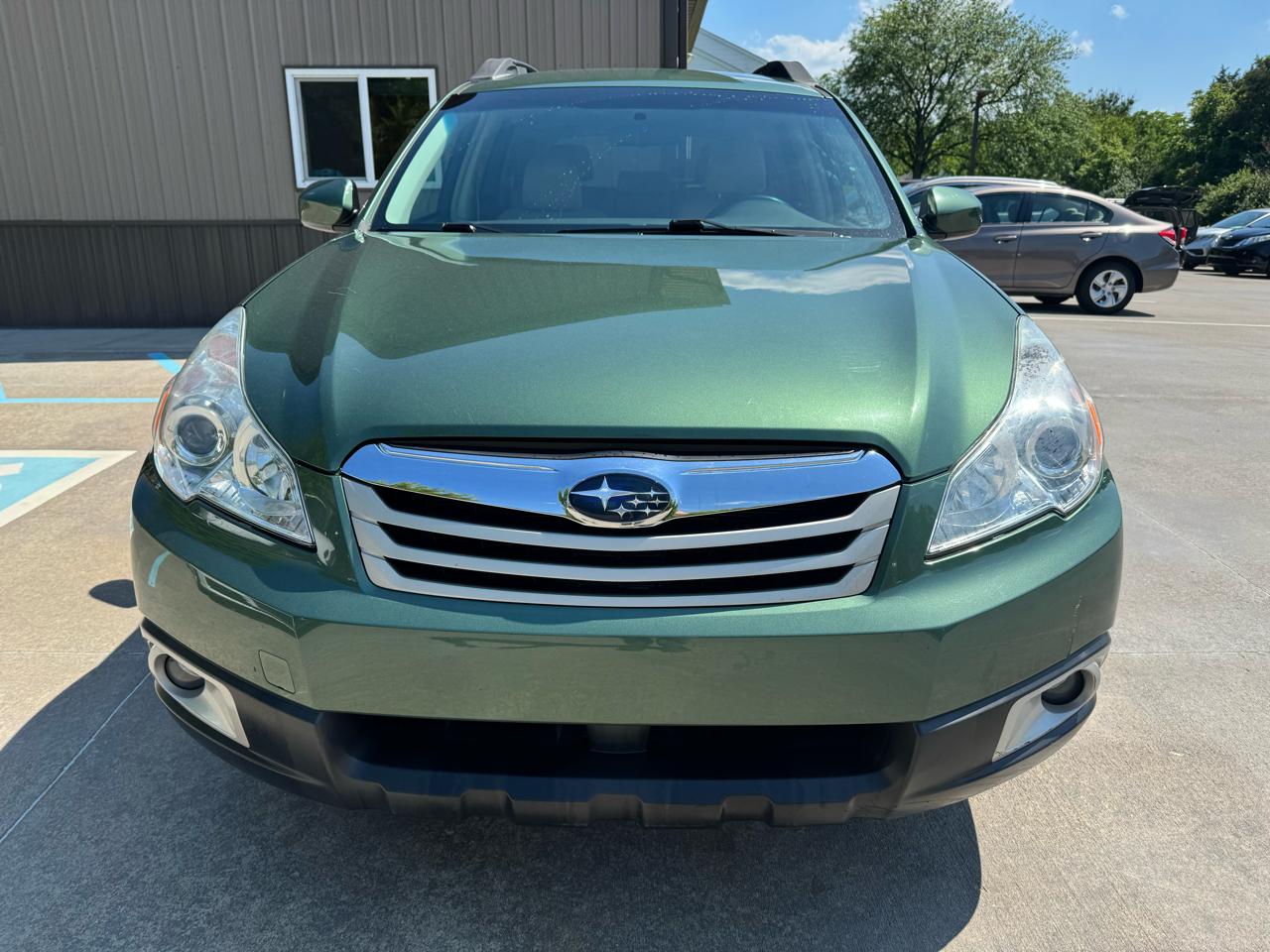 Subaru Outback 4dr Wgn H6 Auto 3.6R Premium 2011