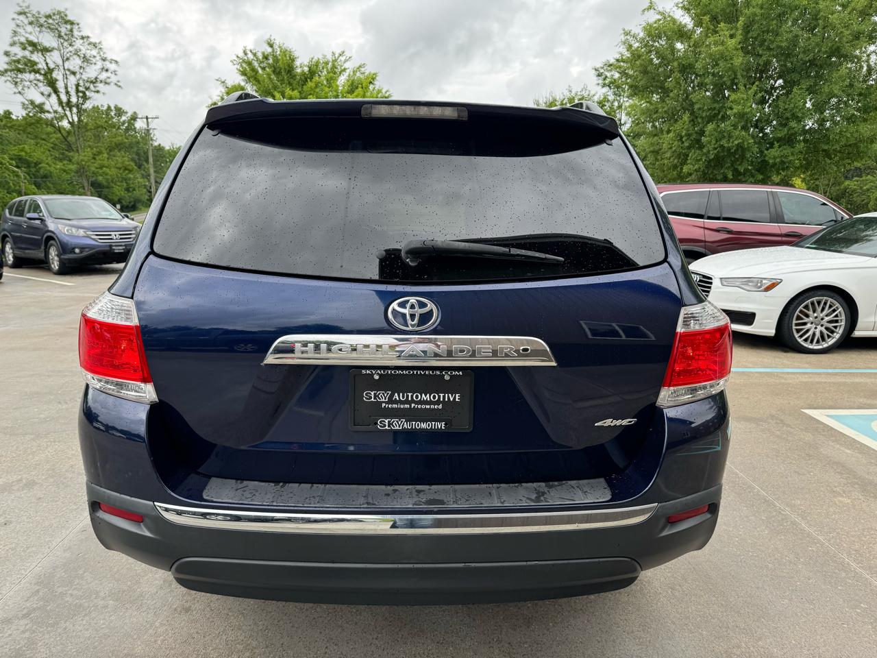 Toyota Highlander 4WD 4dr V6 Limited (Natl) 2012