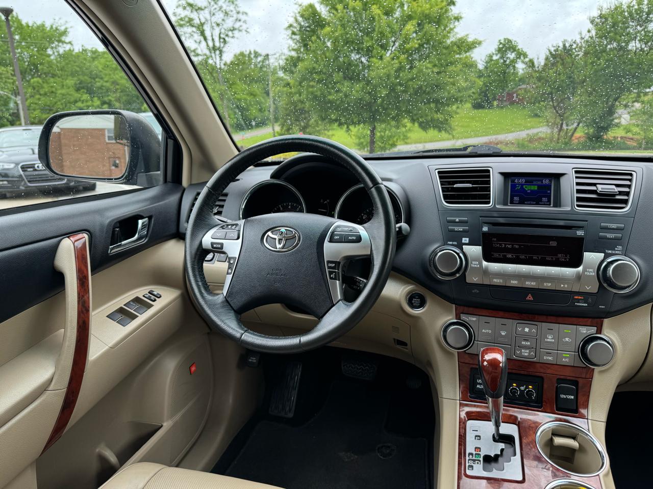 Toyota Highlander 4WD 4dr V6 Limited (Natl) 2012