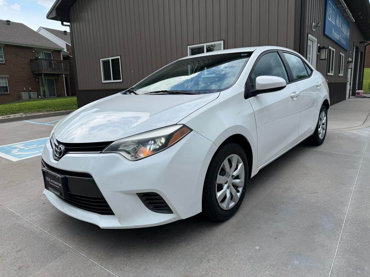 Toyota Corolla 4dr Sdn Auto L (Natl) 2015