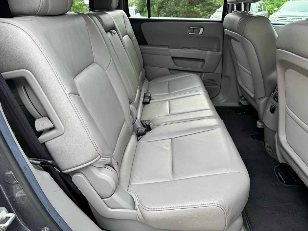 Honda Pilot 4WD 4dr EX-L 2012