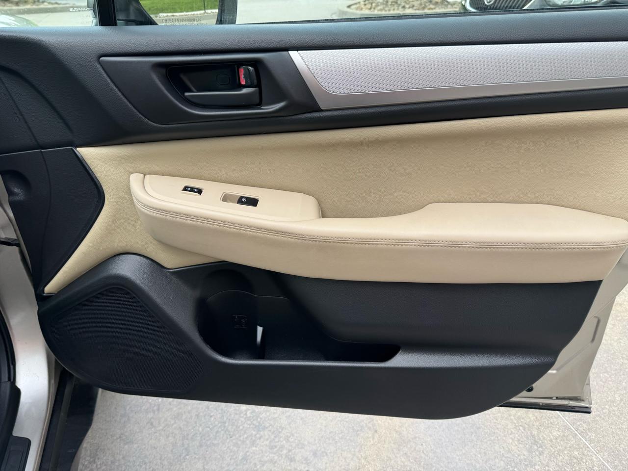 Subaru Outback 4dr Wgn 2.5i 2016