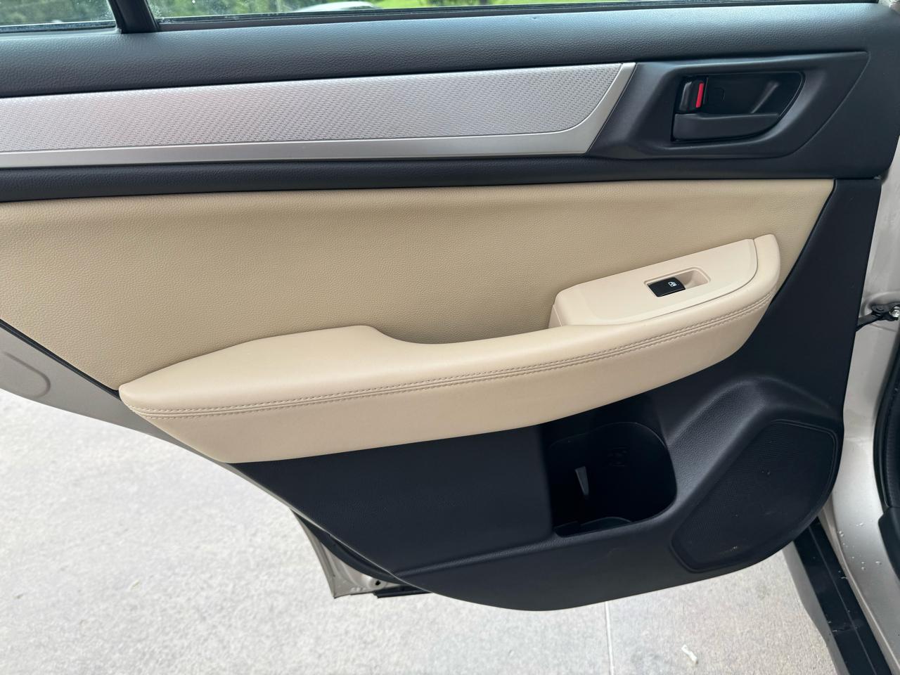 Subaru Outback 4dr Wgn 2.5i 2016
