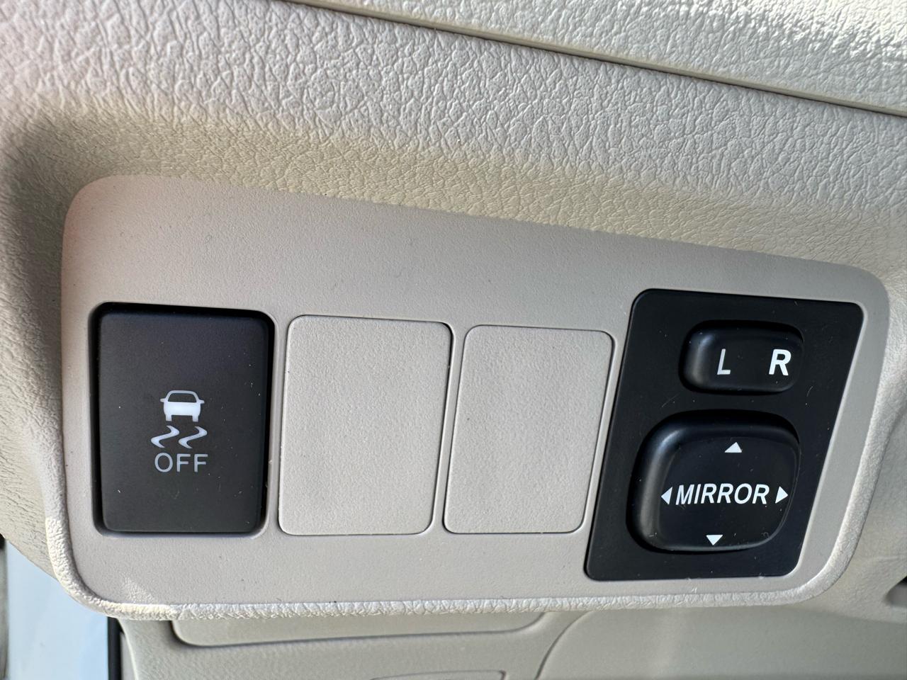 Toyota Corolla  2013