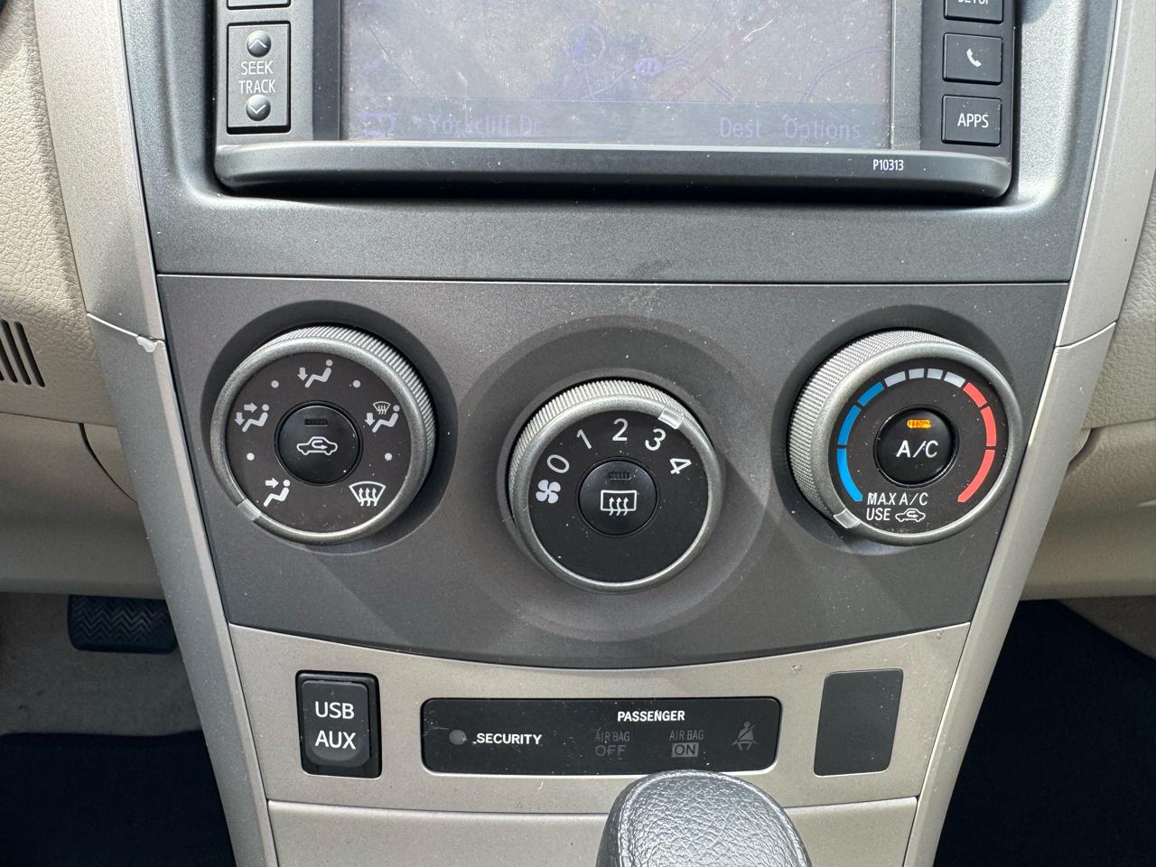 Toyota Corolla  2013