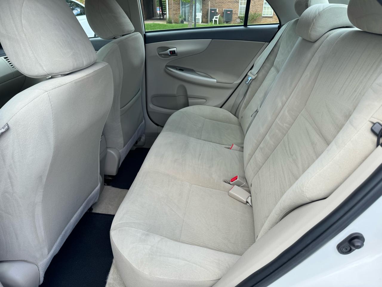 Toyota Corolla  2013