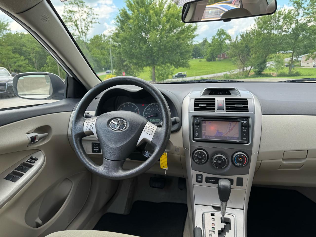 Toyota Corolla  2013