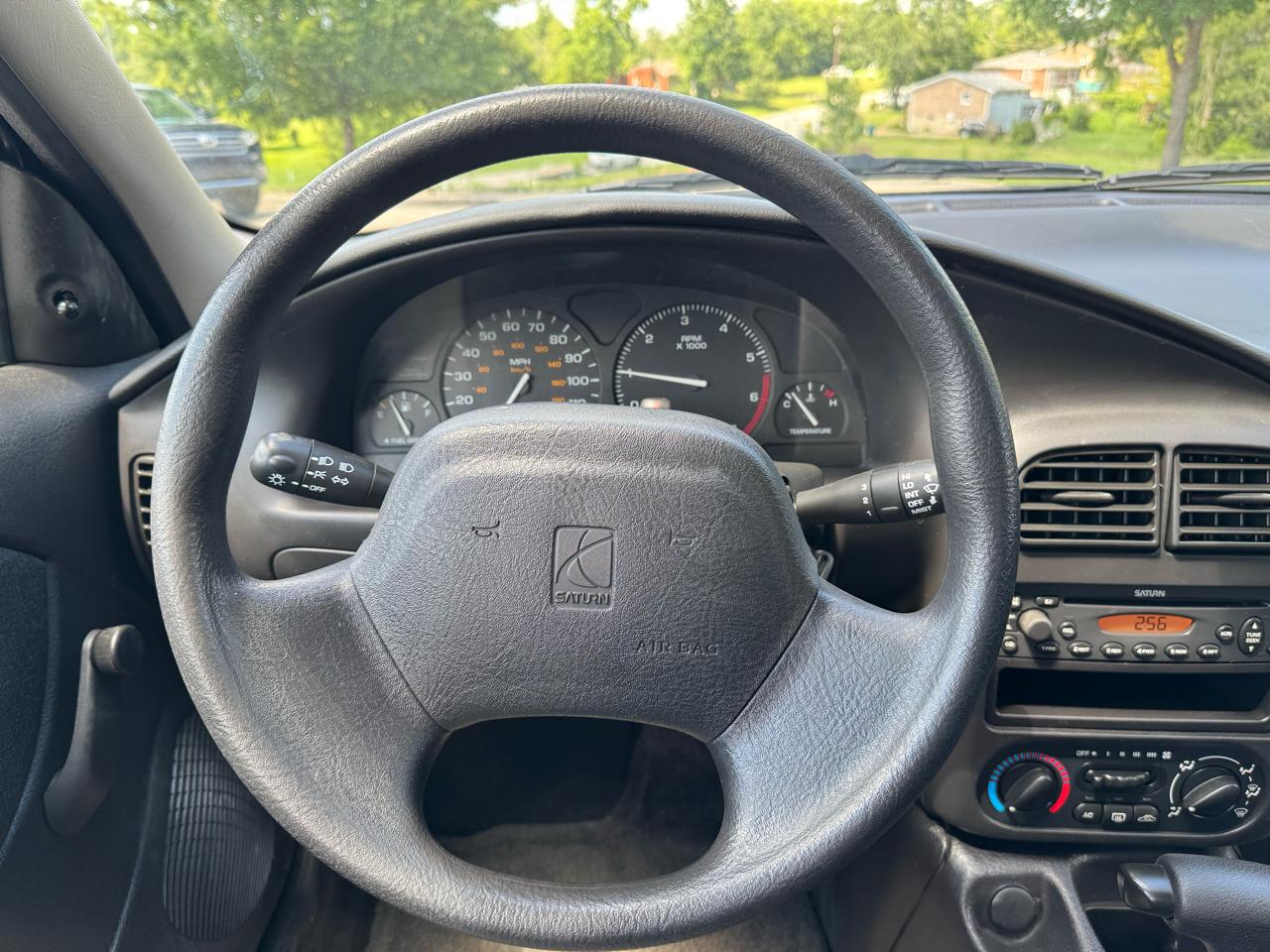 2001 Saturn S-Series SL1 - Photo 15