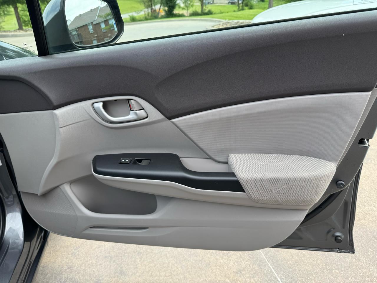 Honda Civic Sdn 4dr Auto LX 2012