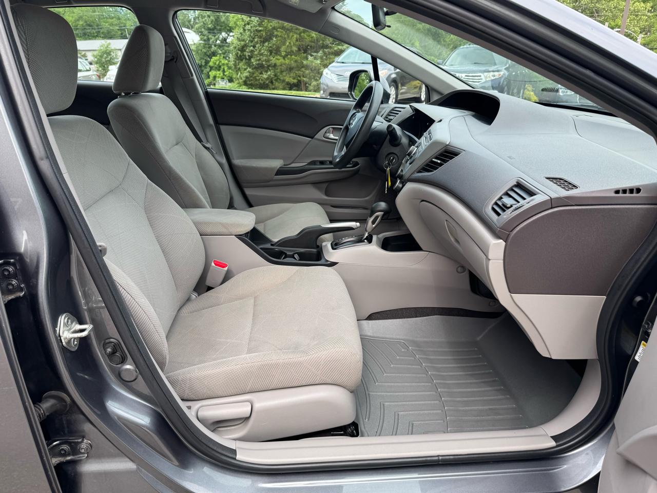 Honda Civic Sdn 4dr Auto LX 2012