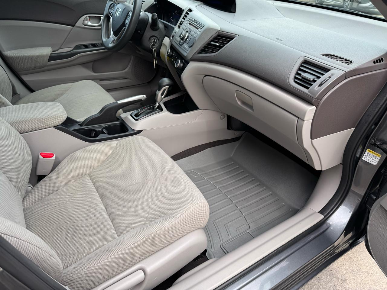 Honda Civic Sdn 4dr Auto LX 2012