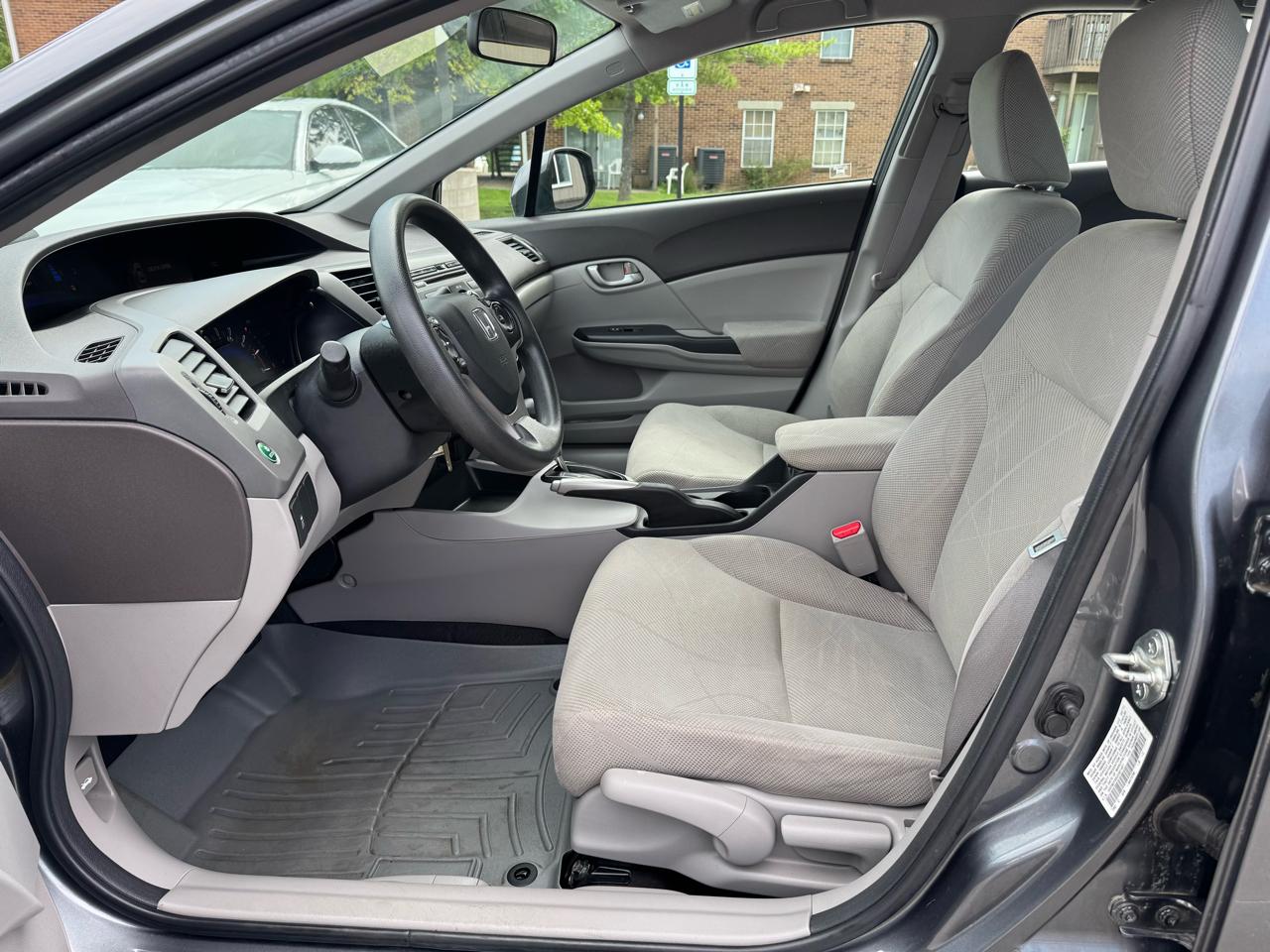 Honda Civic Sdn 4dr Auto LX 2012
