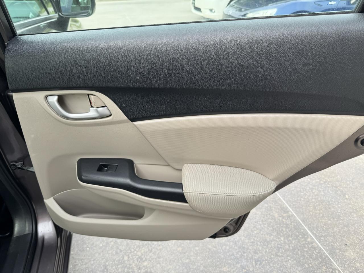 Honda Civic Sedan  2014