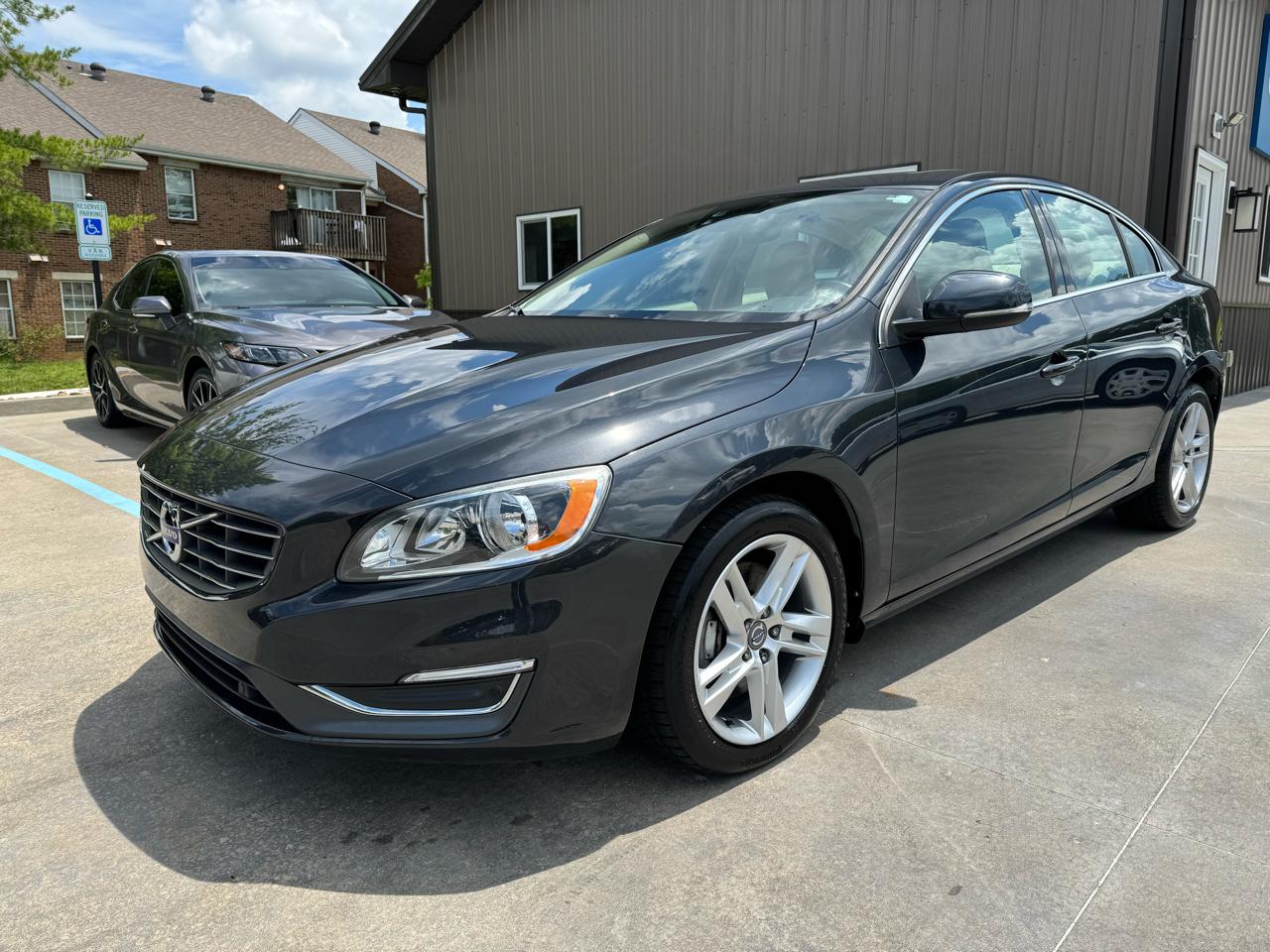 Volvo S60 2015.5 4dr Sdn T5 Premier AWD 2015