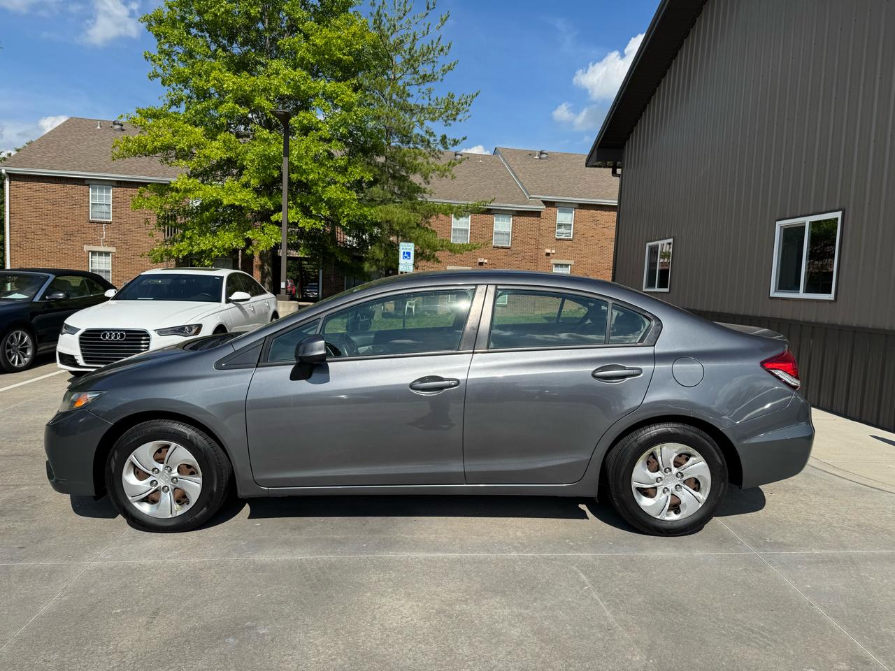 Honda Civic Sdn 4dr Auto LX 2013