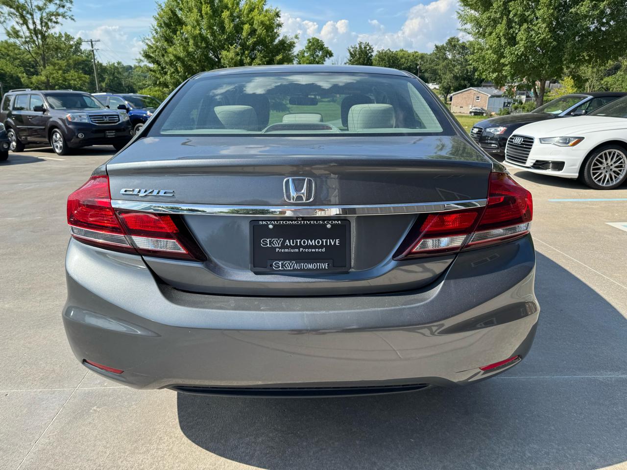 Honda Civic Sdn 4dr Auto LX 2013