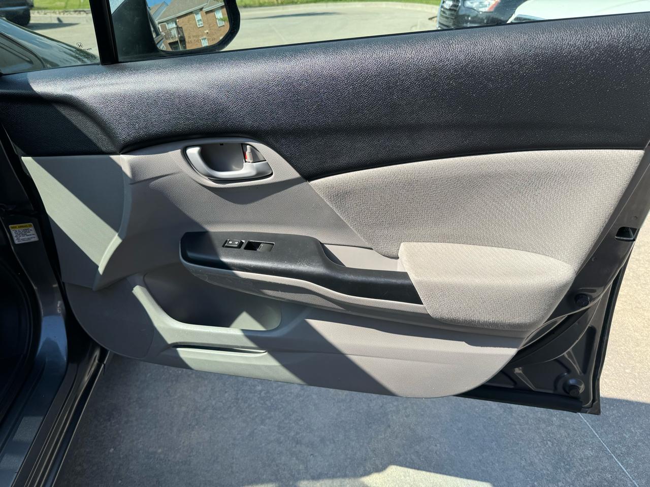 Honda Civic Sdn 4dr Auto LX 2013