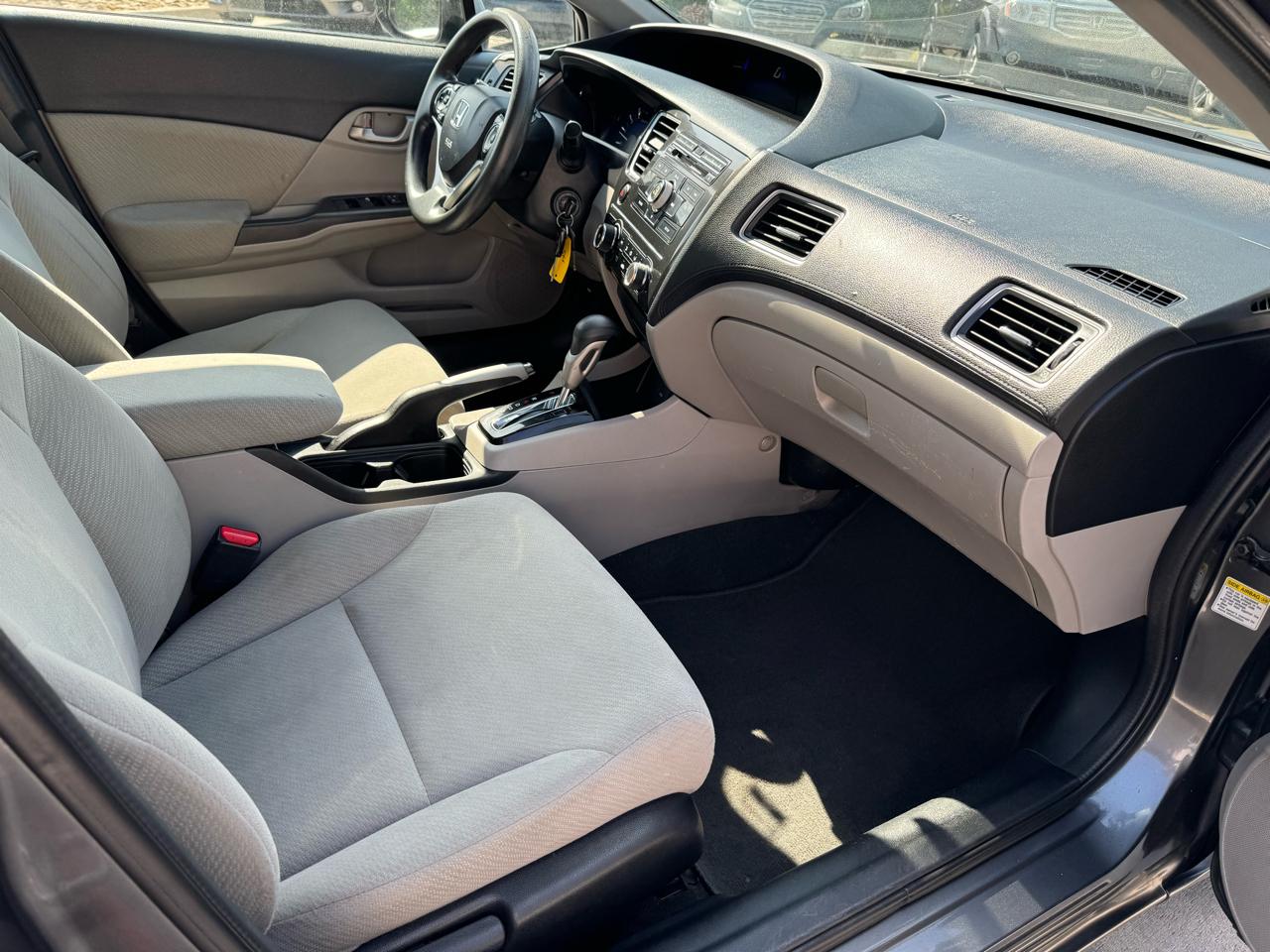 Honda Civic Sdn 4dr Auto LX 2013