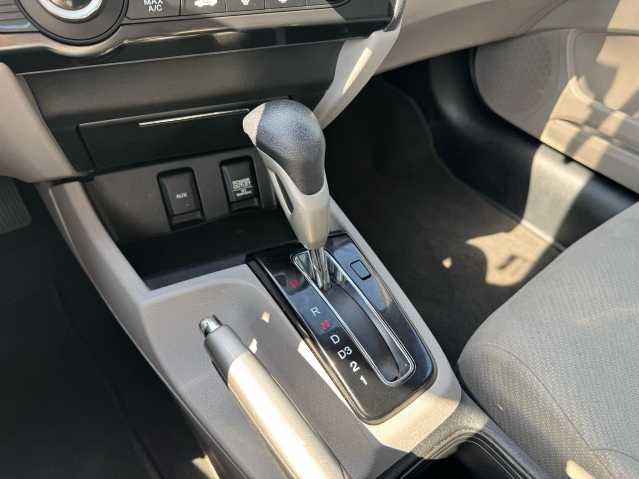 Honda Civic Sdn 4dr Auto LX 2013