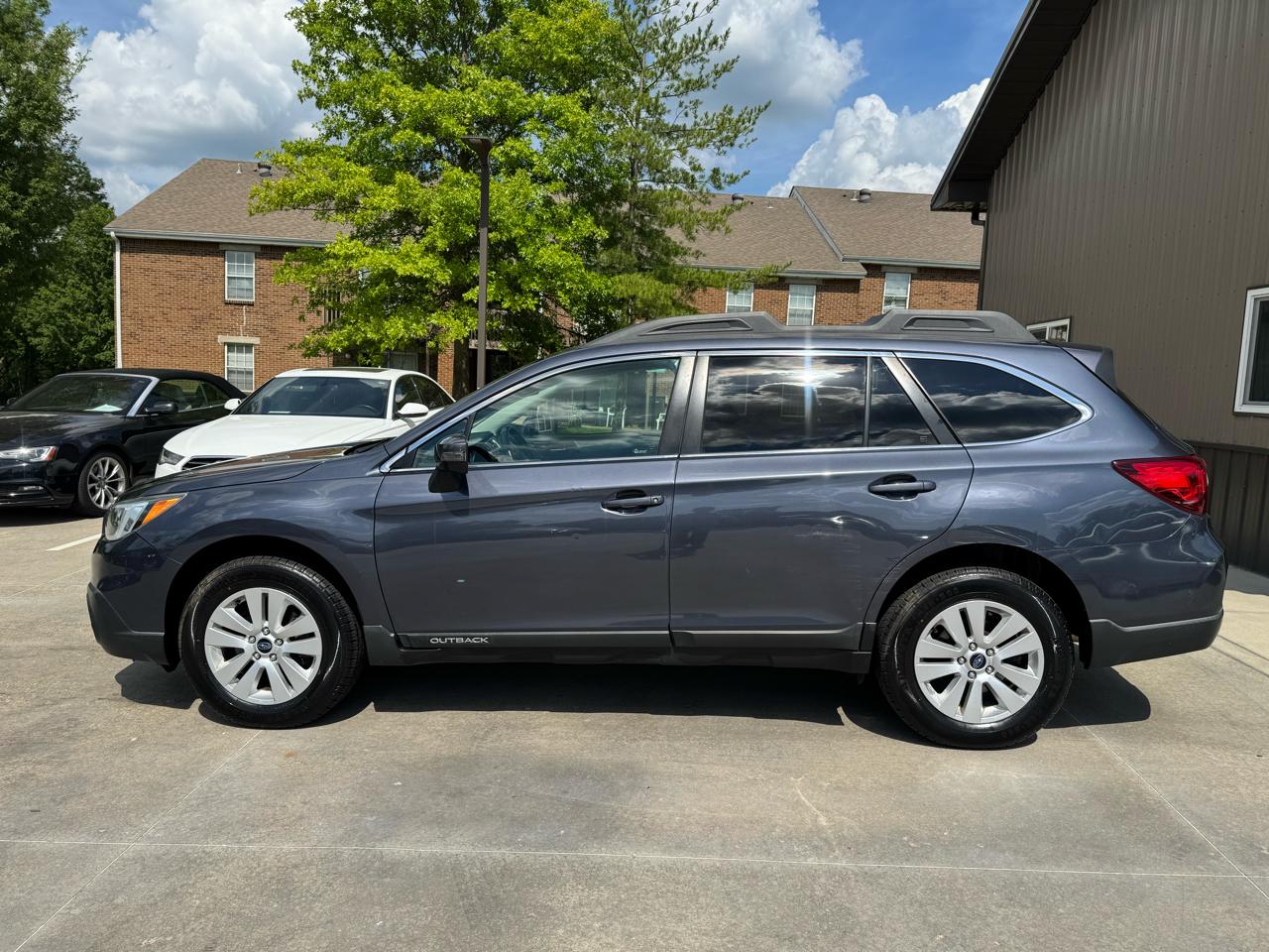 Subaru Outback 2.5i Premium 2017