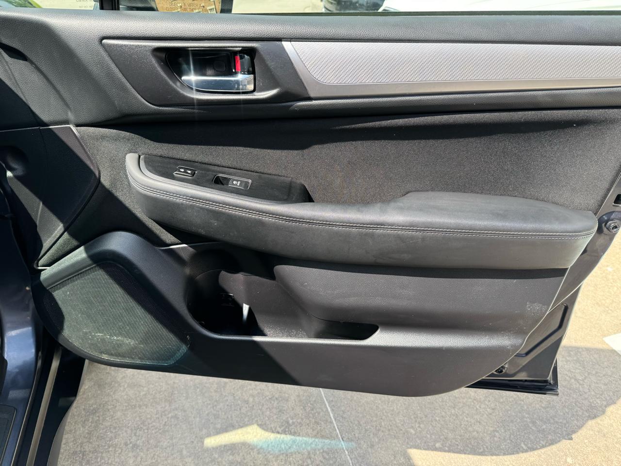 Subaru Outback 2.5i Premium 2017