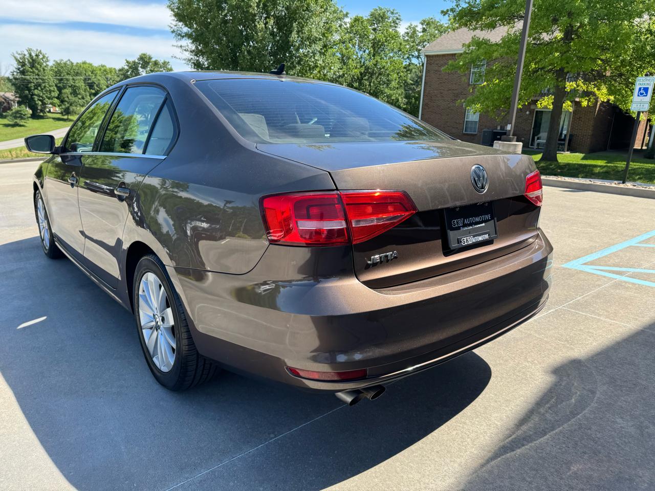 Volkswagen Jetta Sedan 4dr Auto 1.8T SE 2015