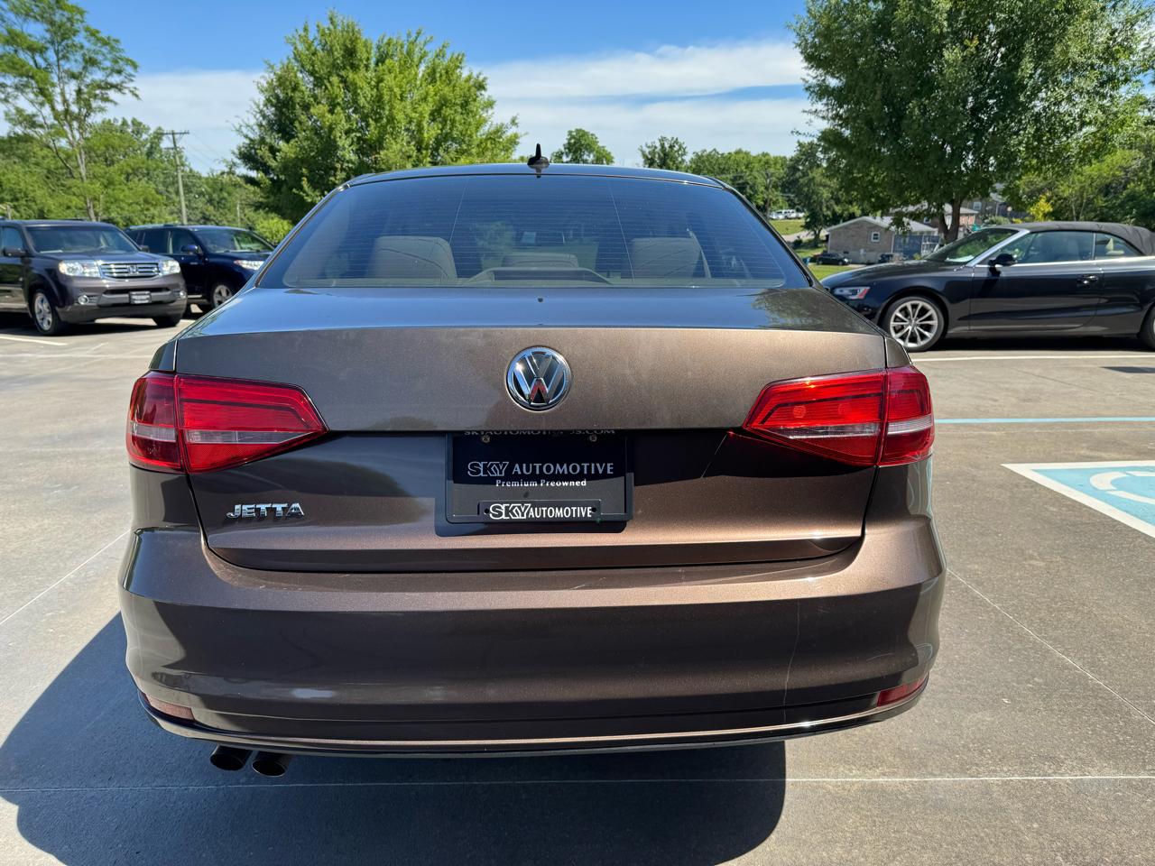 Volkswagen Jetta Sedan 4dr Auto 1.8T SE 2015